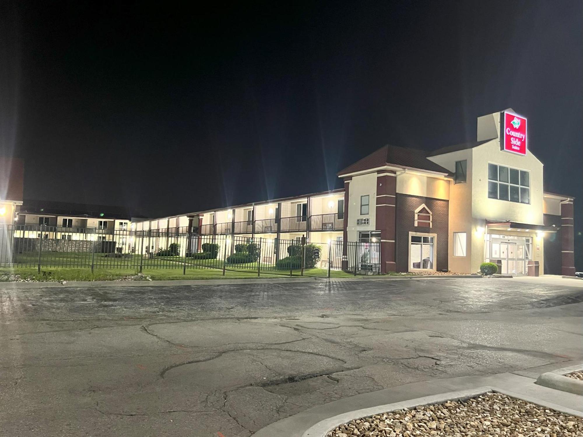 Countryside Suites Kansas City Independence I-70 East Sports Complex Hotel Zewnętrze zdjęcie