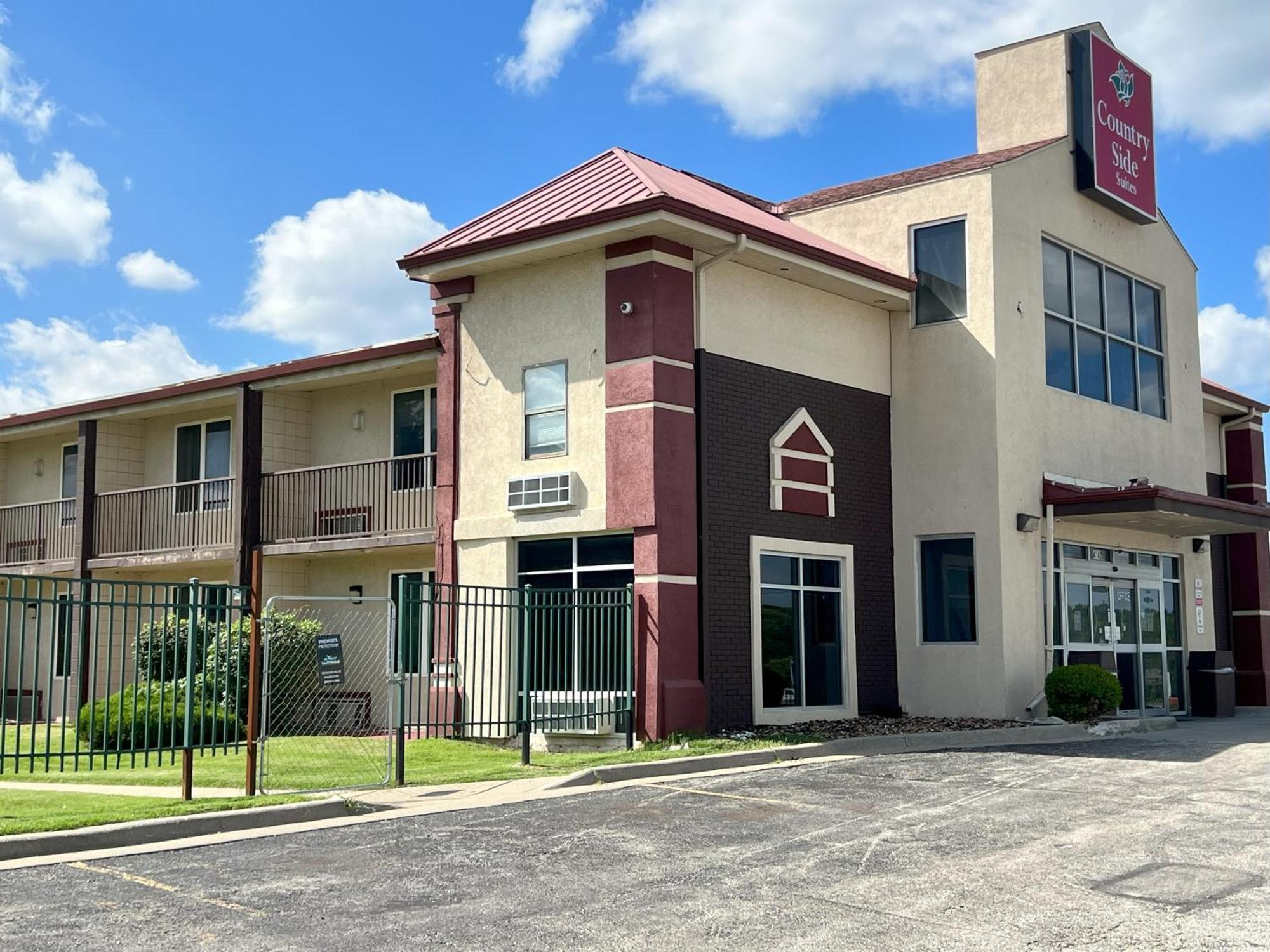 Countryside Suites Kansas City Independence I-70 East Sports Complex Hotel Zewnętrze zdjęcie
