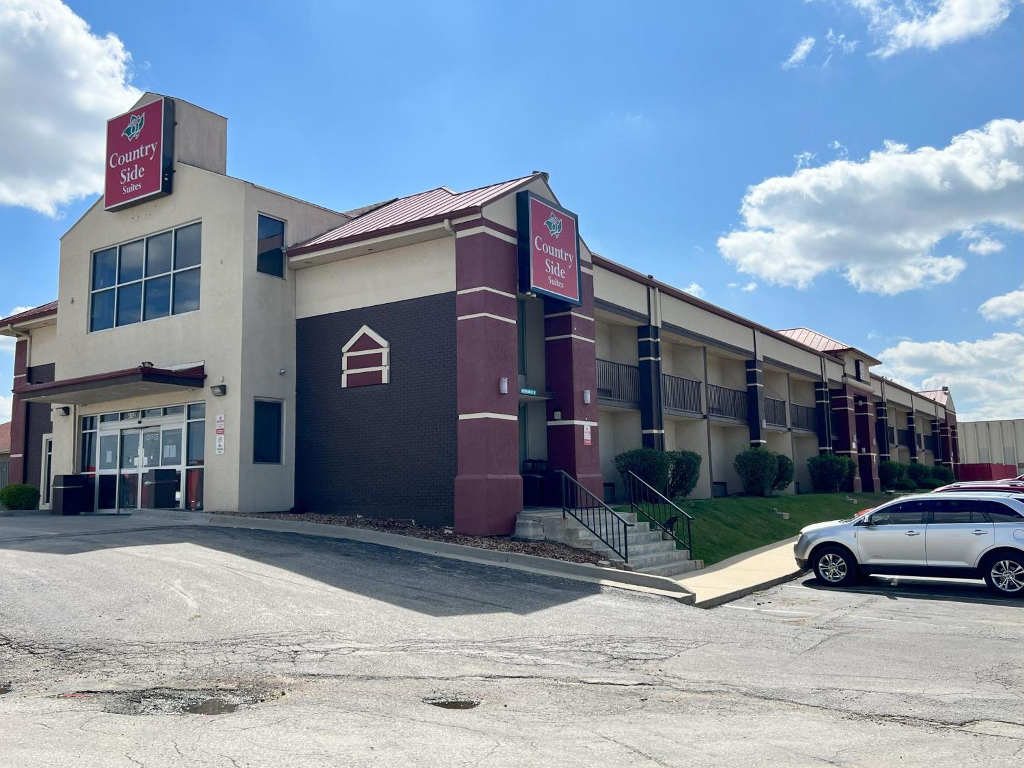 Countryside Suites Kansas City Independence I-70 East Sports Complex Hotel Zewnętrze zdjęcie