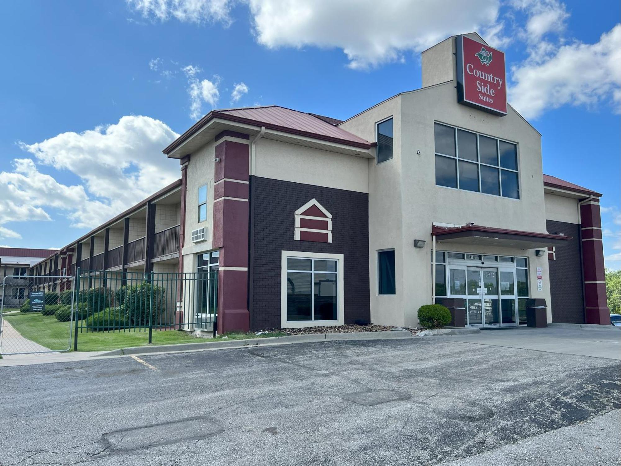 Countryside Suites Kansas City Independence I-70 East Sports Complex Hotel Zewnętrze zdjęcie